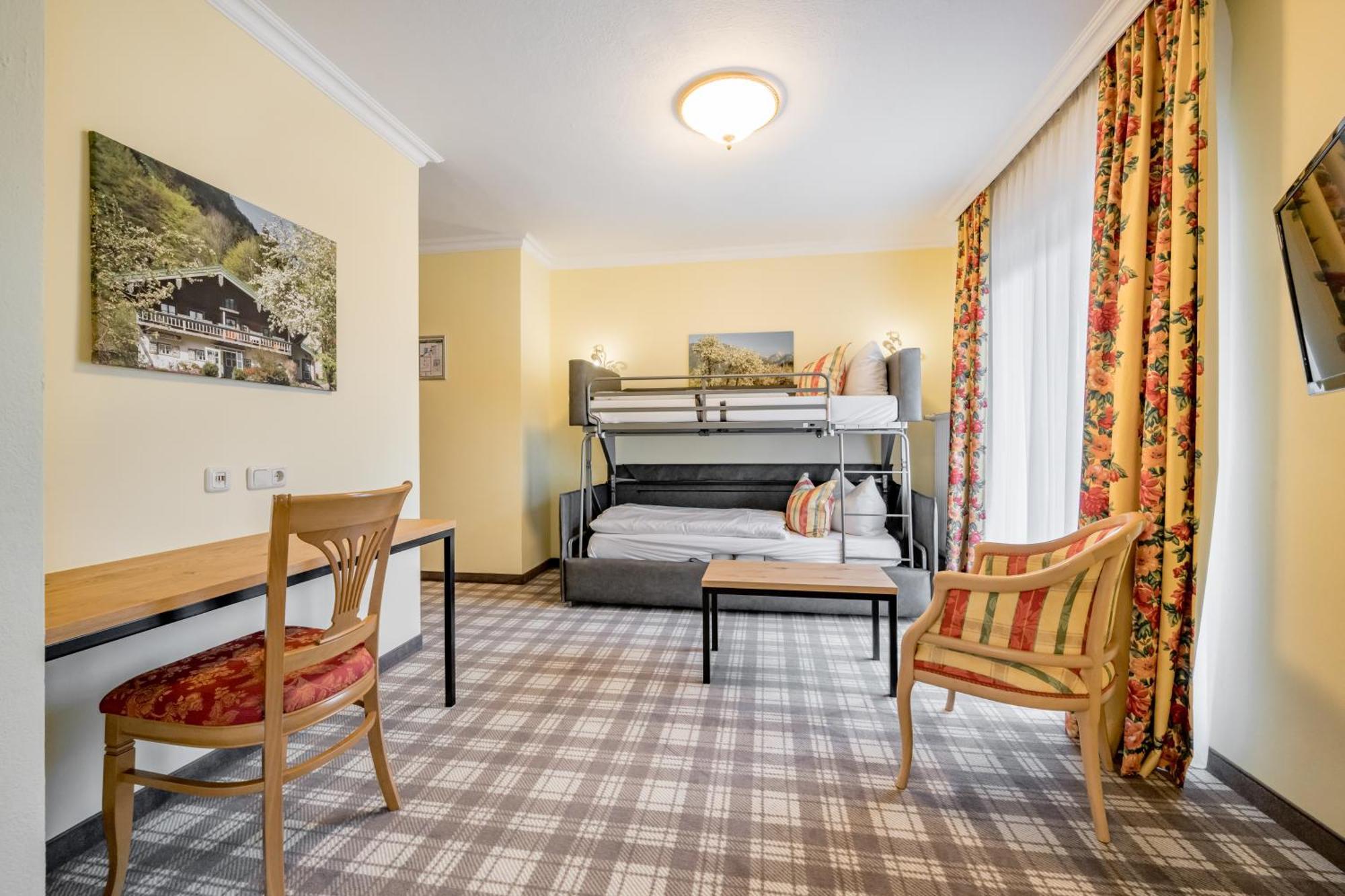 Ruhpoldinger Hof Hotel Стая снимка