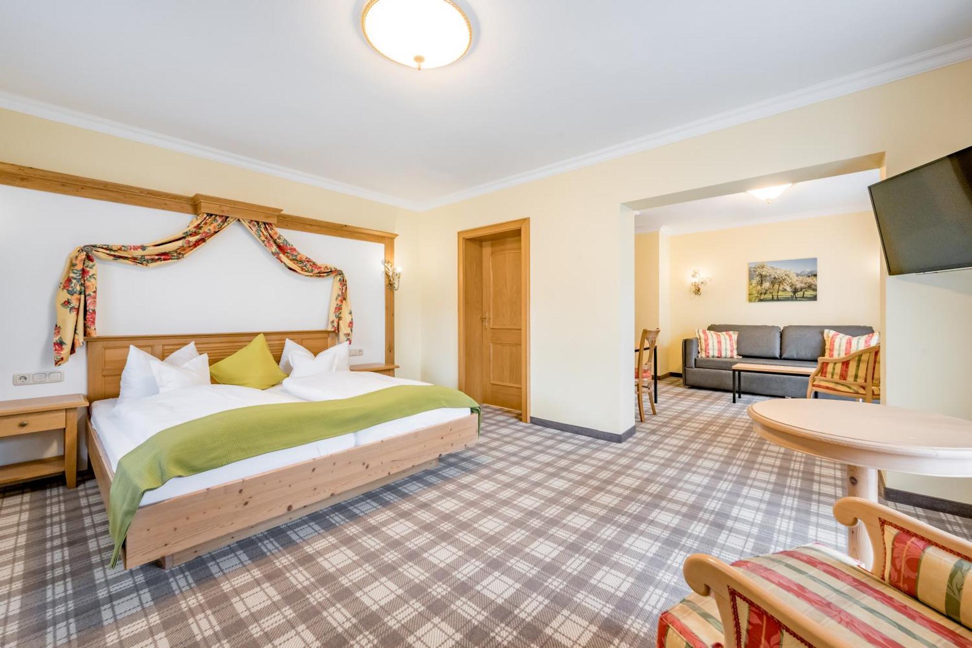 Ruhpoldinger Hof Hotel Стая снимка
