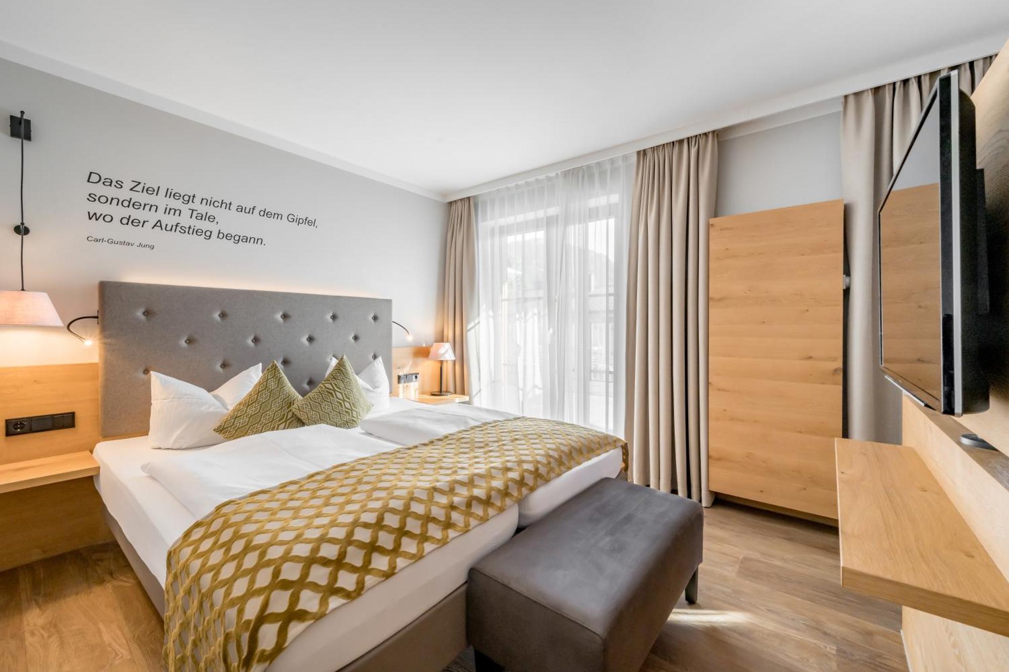 Ruhpoldinger Hof Hotel Стая снимка
